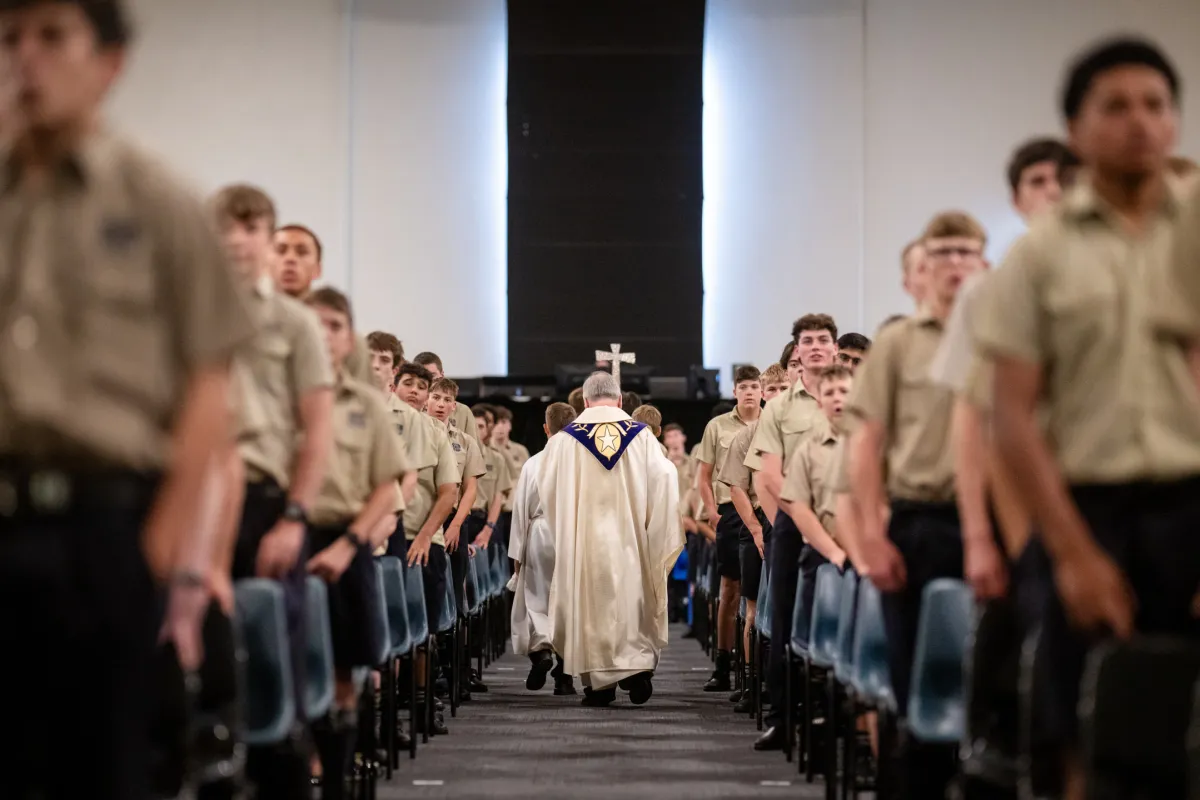 NC Commencement Mass 25 90